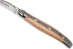 Laguiole En Aubrac Classic 12cm De Madera De Plátano L0212PYNI/FSB1 14 Laguiole En Aubrac Classic 12cm De Madera De Plátano L0212PYNI/FSB1 -Navaja Tienda AUL0212PYNI FSB1 07 laguiole en aubrac