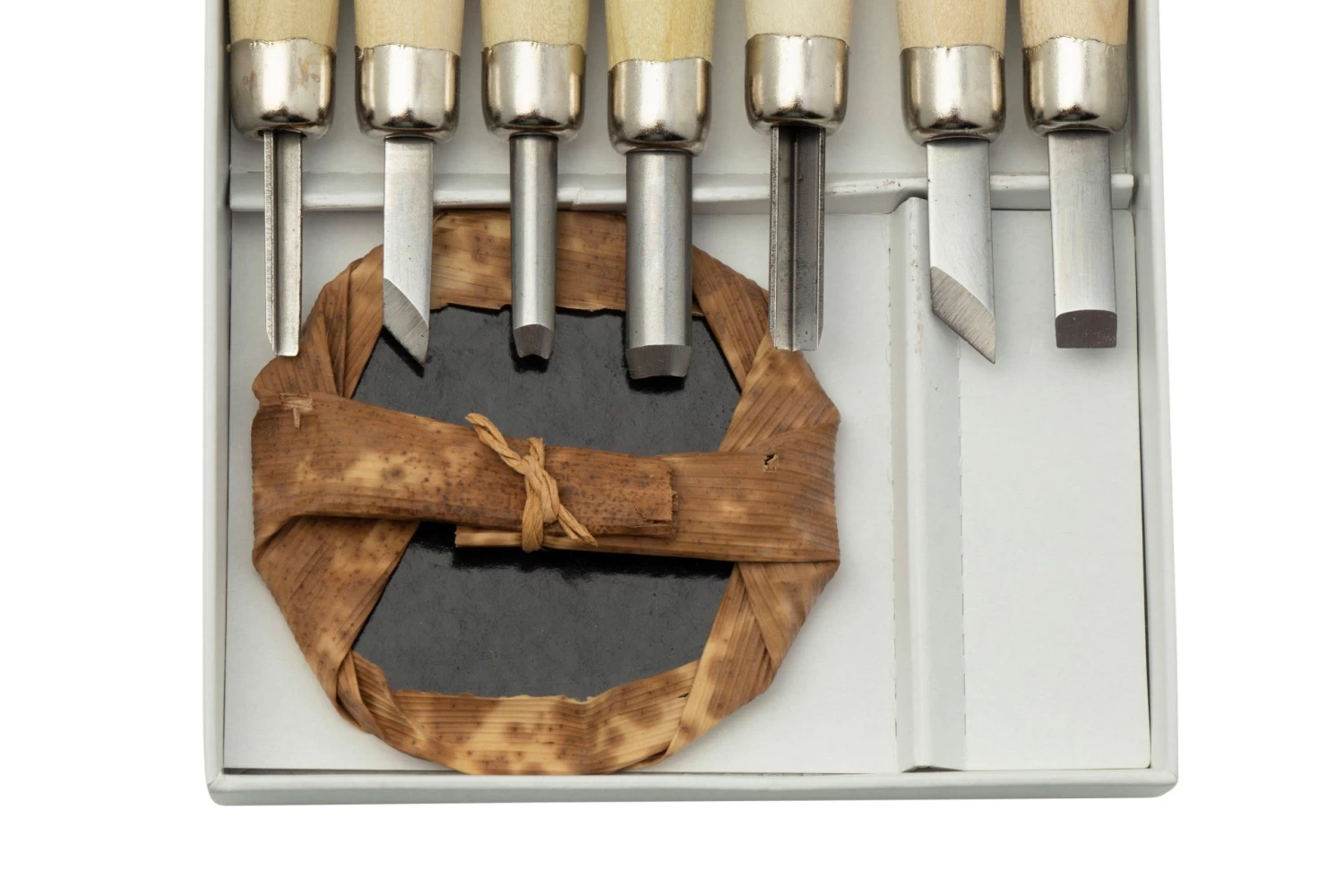 Yoshiharu L-7 Maruichi Cuchillos Japoneses Para Tallar Madera, Juego De 7 Con Baren 3 Yoshiharu L-7 Maruichi Cuchillos Japoneses Para Tallar Madera, Juego De 7 Con Baren - Imagen 3